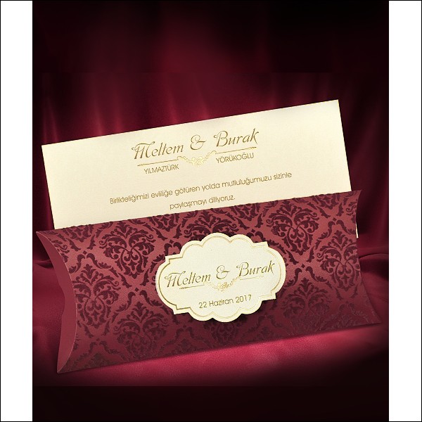 Dvoudílné svatební oznámení luxusní řady Velvet s vínově rudou semiší zdobeným pouzdrem